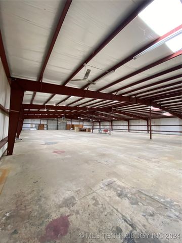 614 SW Moore, Ardmore, OK 73401
