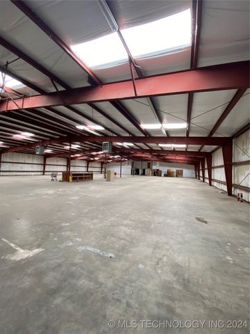 614 SW Moore, Ardmore, OK 73401