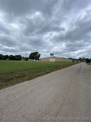 614 SW Moore, Ardmore, OK 73401