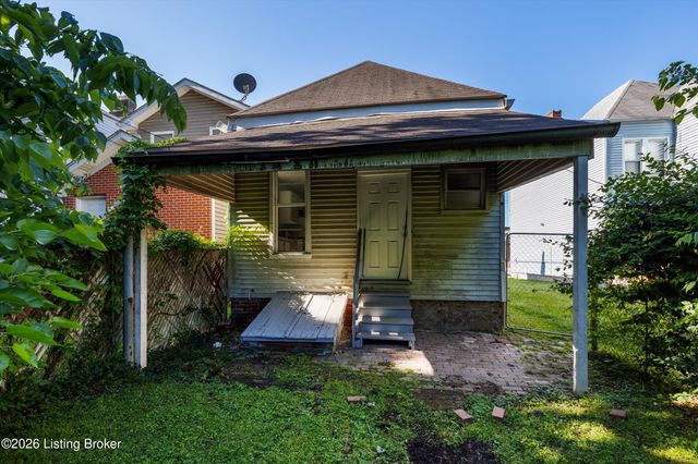 2723 W Chestnut St, Louisville, KY 40211