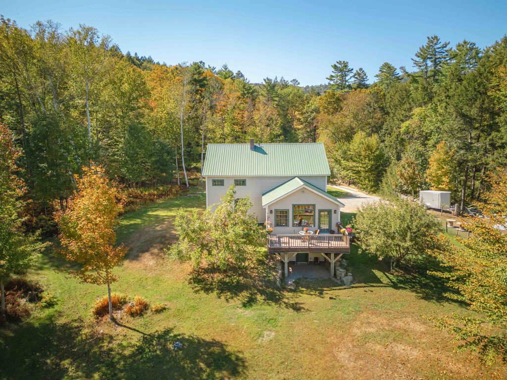 916 Wiswall Hill Road, Townshend, VT 05353