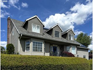 12575 Se BLUFF Dr, Clackamas, OR 97015