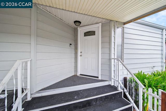 20 Terrace Dr 20, Concord, CA 94518