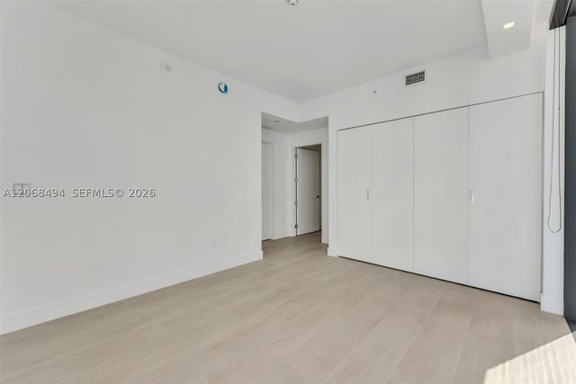 700 NE 24th St 1207, Miami, FL 33137