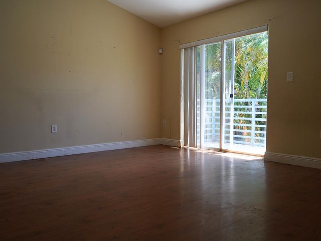 253 NE 211th Terrace, North Miami Beach, FL 33179