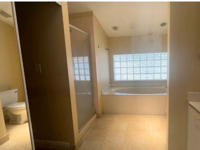 253 NE 211th Terrace, North Miami Beach, FL 33179