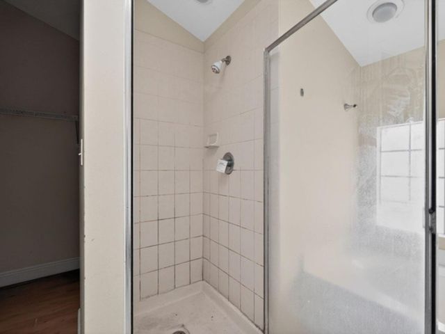 253 NE 211th Terrace, North Miami Beach, FL 33179