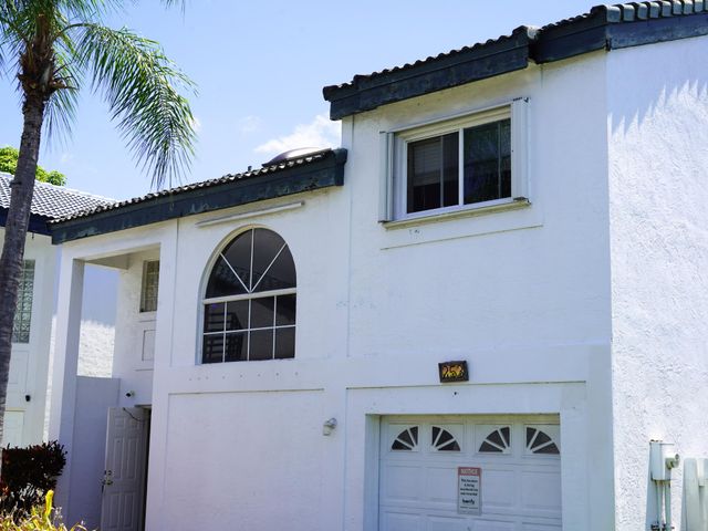 253 NE 211th Terrace, North Miami Beach, FL 33179