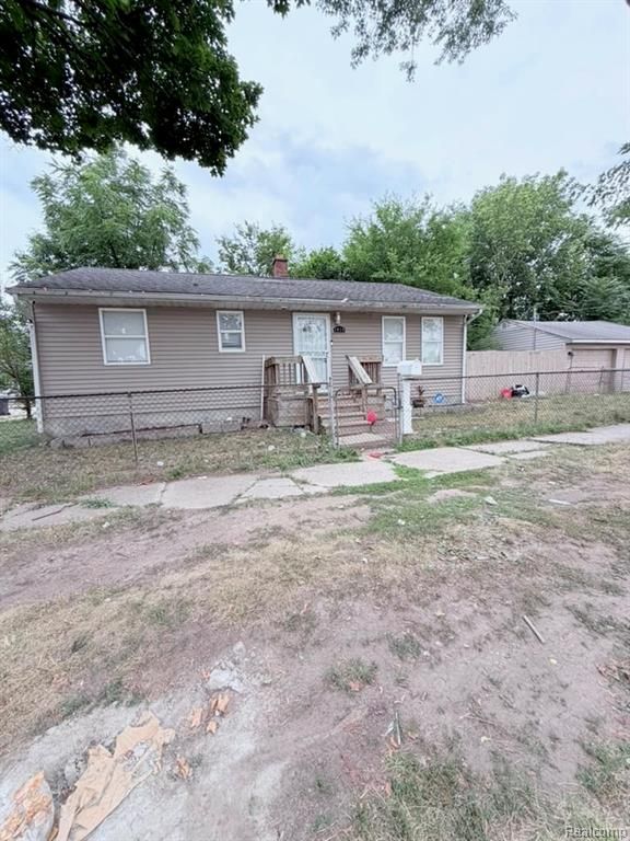 1414 N Vernon Avenue, Flint, MI 48506