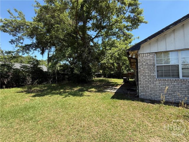 61 Kyle Lane, Hinesville, GA 31313