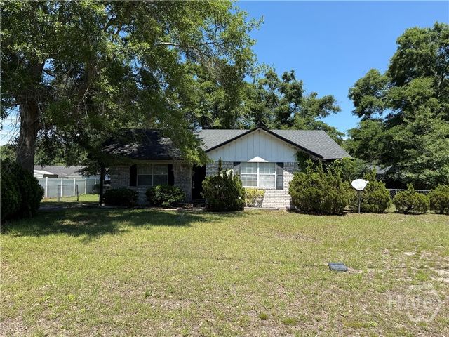 61 Kyle Lane, Hinesville, GA 31313