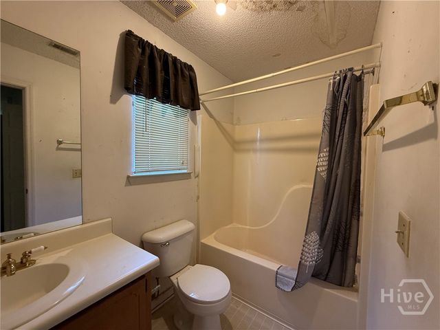 61 Kyle Lane, Hinesville, GA 31313