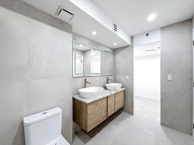 955 Egret B-207, Delray Beach, FL 33444