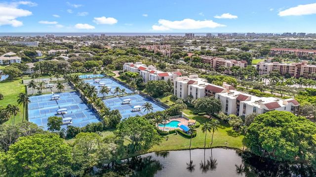 955 Egret B-207, Delray Beach, FL 33444