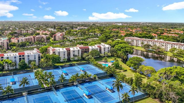 955 Egret B-207, Delray Beach, FL 33444