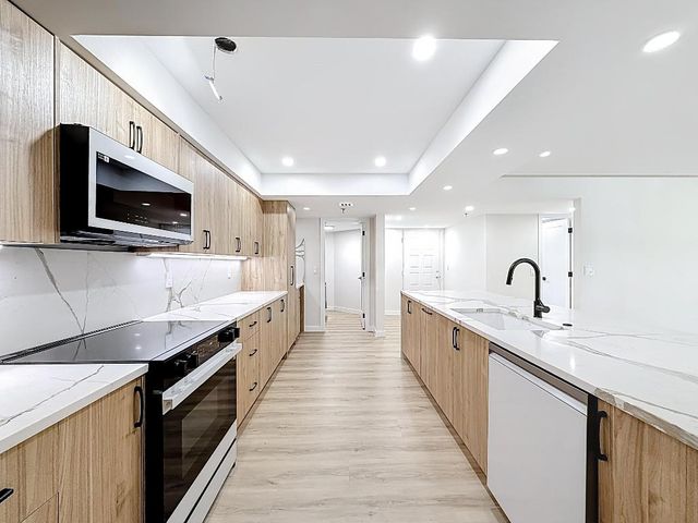 955 Egret B-207, Delray Beach, FL 33444