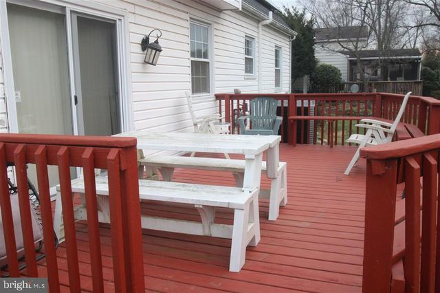 1724 YALE PL, Rockville, MD 20850