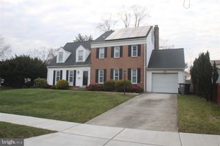 1724 YALE PL, Rockville, MD 20850
