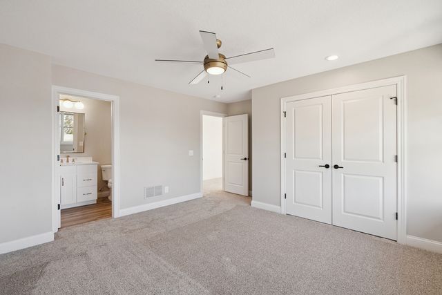 6501 BLACKBIRD Lane, Bettendorf, IA 52722