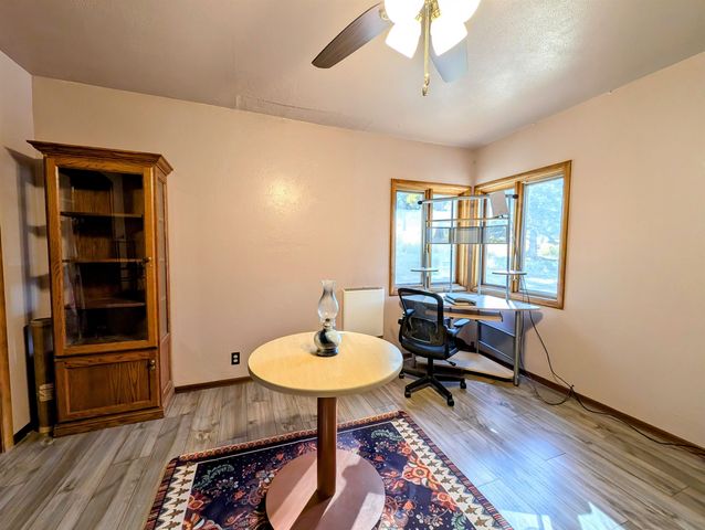 4439 Whittier Rd, Clayton, WA 99110