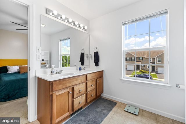 345 CEDAR RUN DR, York, PA 17404