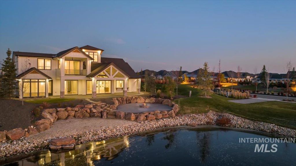 7645 W Palamas Dr, Eagle, ID 83616