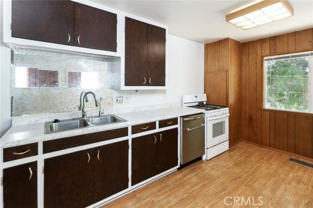 5291 Orchard Dr, Wrightwood, CA 92397