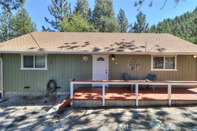 5291 Orchard Dr, Wrightwood, CA 92397