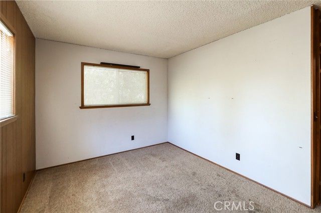 5291 Orchard Dr, Wrightwood, CA 92397