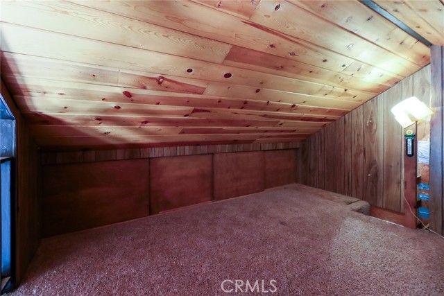 5291 Orchard Dr, Wrightwood, CA 92397