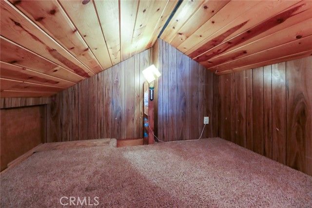 5291 Orchard Dr, Wrightwood, CA 92397