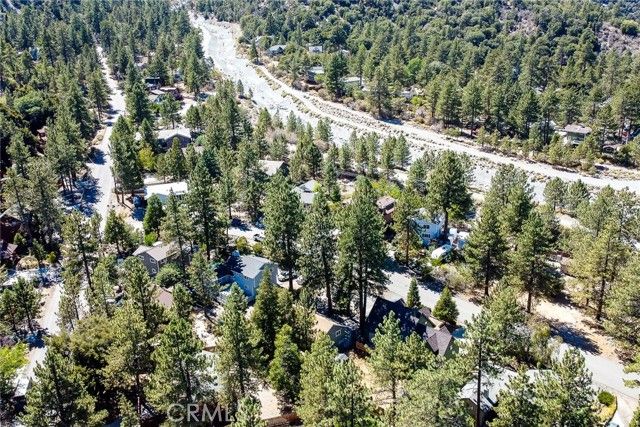 5291 Orchard Dr, Wrightwood, CA 92397