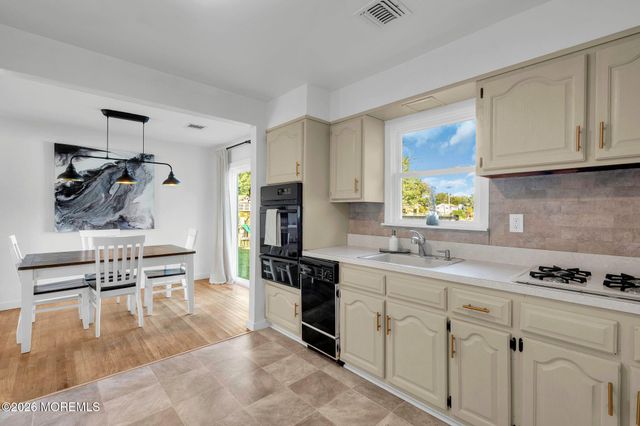 9 Berry Street, Keansburg, NJ 07734