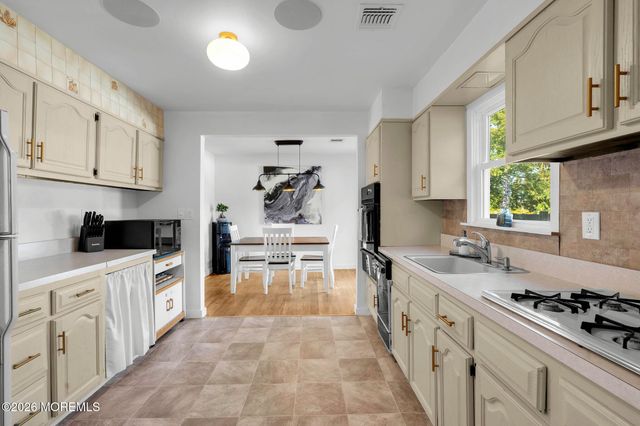 9 Berry Street, Keansburg, NJ 07734