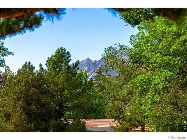 543 Linden Park Drive, Boulder, CO 80304