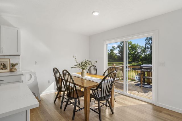 108 N Bison Court, Nixa, MO 65714