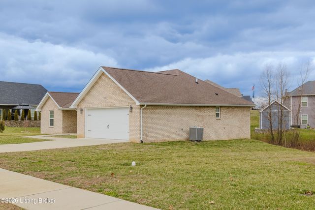 632 Tristan Ln, Elizabethtown, KY 42701