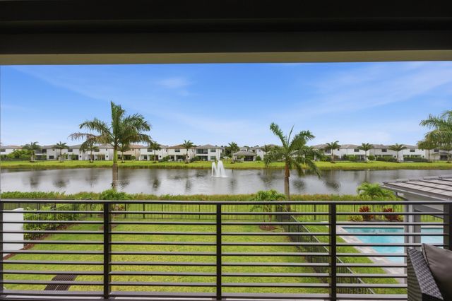 8568 Crystal Downs Avenue, Boca Raton, FL 33434