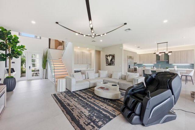 8568 Crystal Downs Avenue, Boca Raton, FL 33434