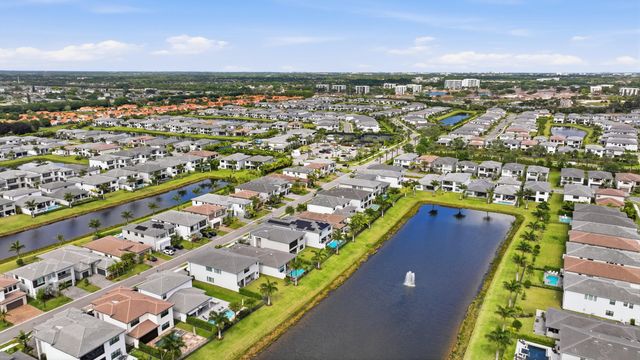 8568 Crystal Downs Avenue, Boca Raton, FL 33434