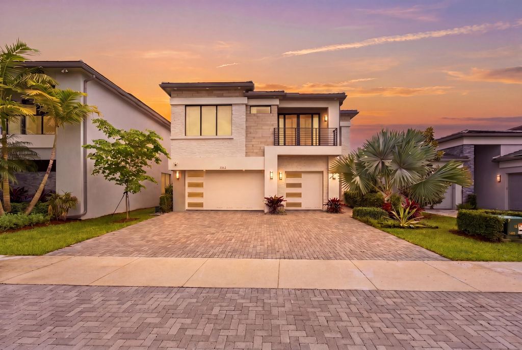 8568 Crystal Downs Avenue, Boca Raton, FL 33434