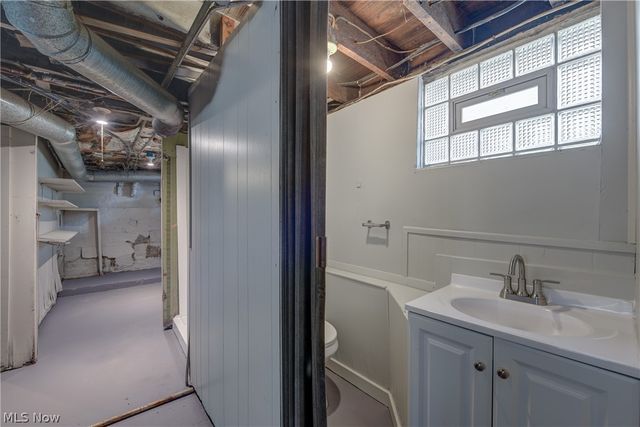 4256 W 22nd Street, Cleveland, OH 44109