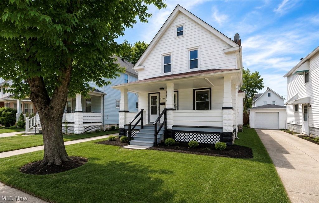 4256 W 22nd Street, Cleveland, OH 44109
