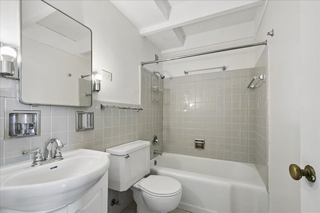 1856 Sherman Avenue 6SC, Evanston, IL 60201