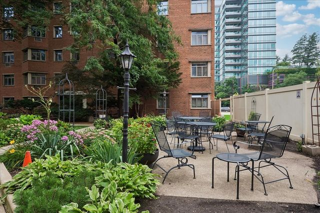 1856 Sherman Avenue 6SC, Evanston, IL 60201