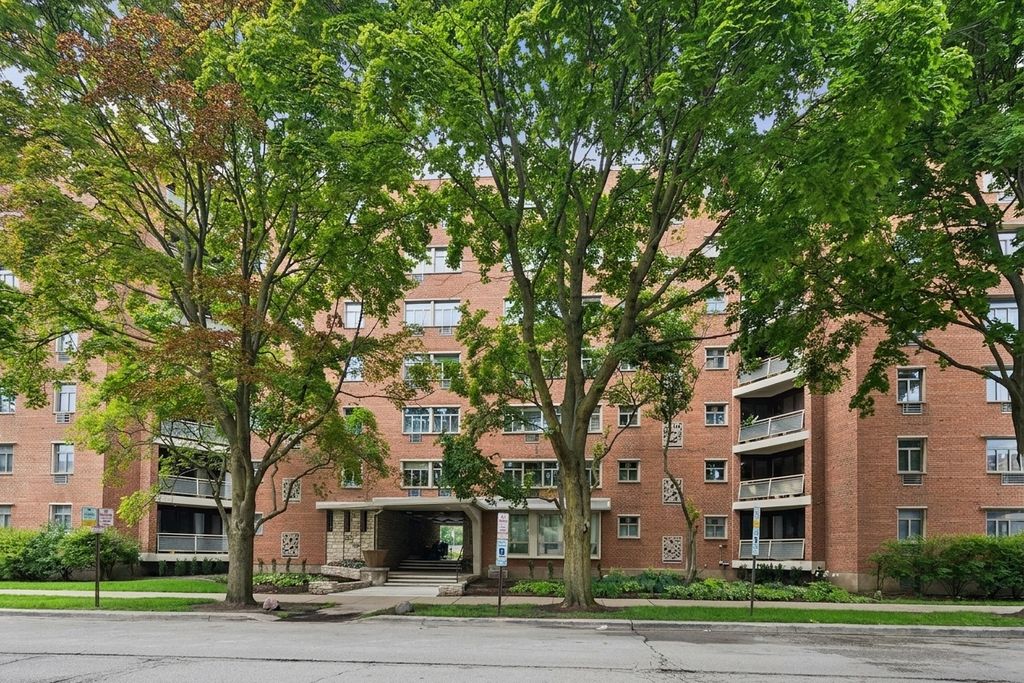 1856 Sherman Avenue 6SC, Evanston, IL 60201