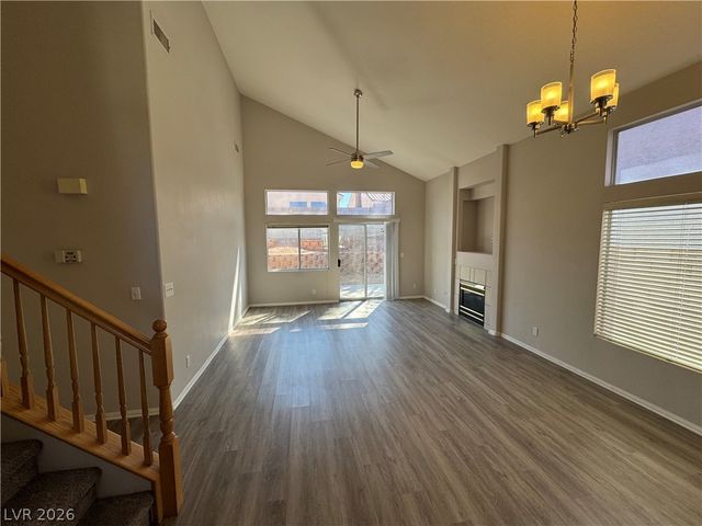 14 MESQUITE VILLAGE Circle, Henderson, NV 89012