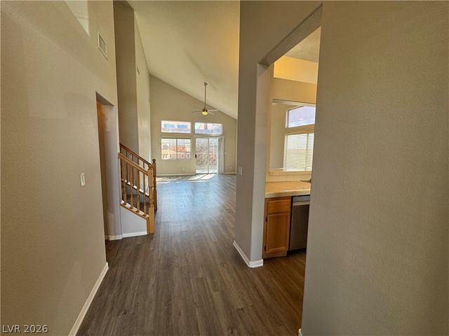 14 MESQUITE VILLAGE Circle, Henderson, NV 89012