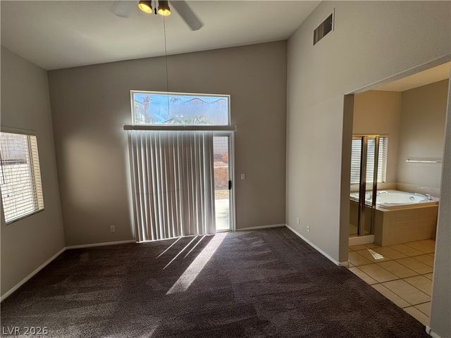 14 MESQUITE VILLAGE Circle, Henderson, NV 89012