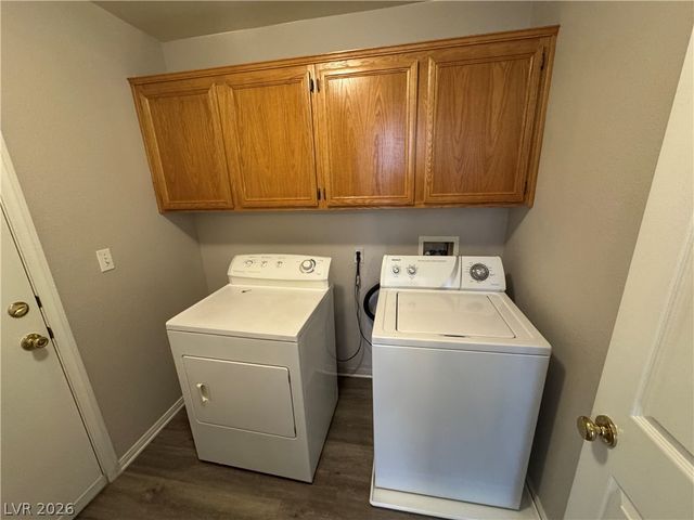 14 MESQUITE VILLAGE Circle, Henderson, NV 89012